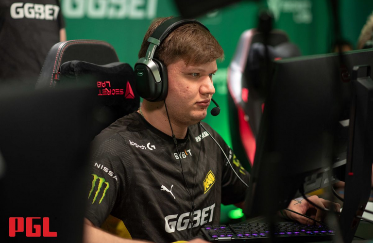 s1mple Without a Sticker at Austin Major 2025 &mdash; Valve Overregulating Again?