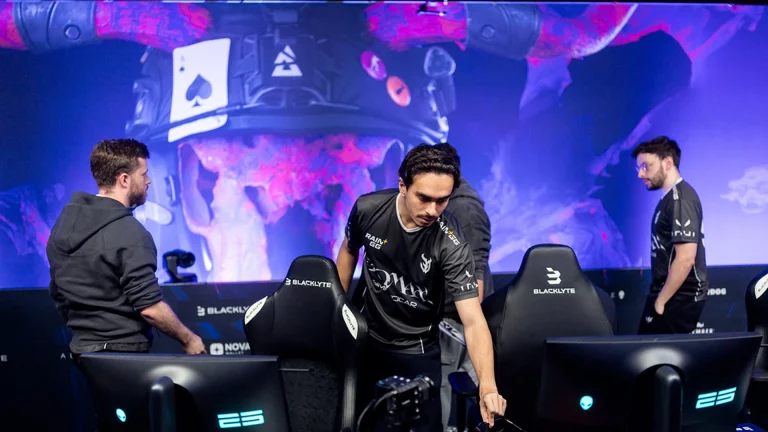 Day Two of Stage 2: Legacy and Virtus.pro Advance 3&ndash;0, OG and BetBoom Eliminated