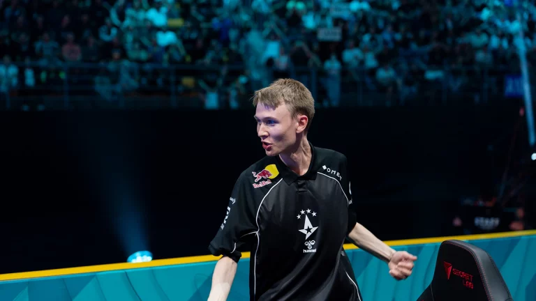 Astralis crush Lynn Vision to reach the FISSURE Playground 1 semifinals