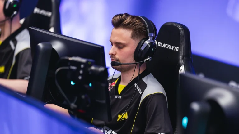 Prediction for the NAVI vs 3DMAX Match at the Esports World Cup 2025 Opener