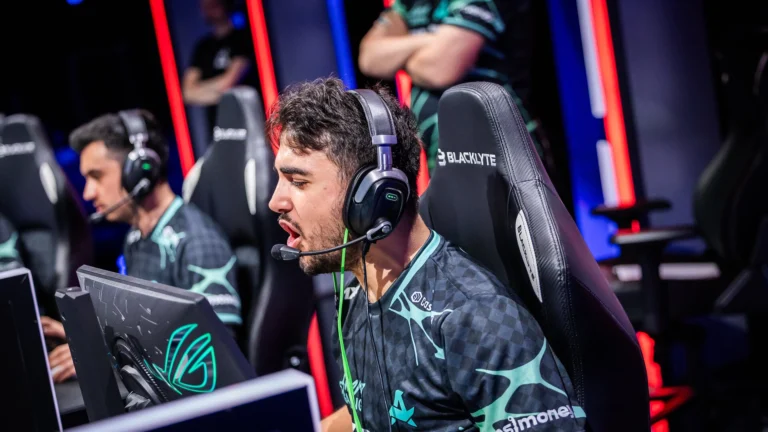 Prediction for the FaZe vs Aurora Match at Esports World Cup 2025