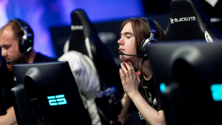 Match Prediction Spirit vs Virtus.pro &mdash; BLAST Bounty 2025 Season 2 Quarterfinal