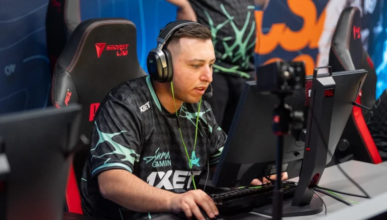HEROIC vs Aurora &mdash; Battle for a Spot at the BLAST Bounty 2025 LAN Finals