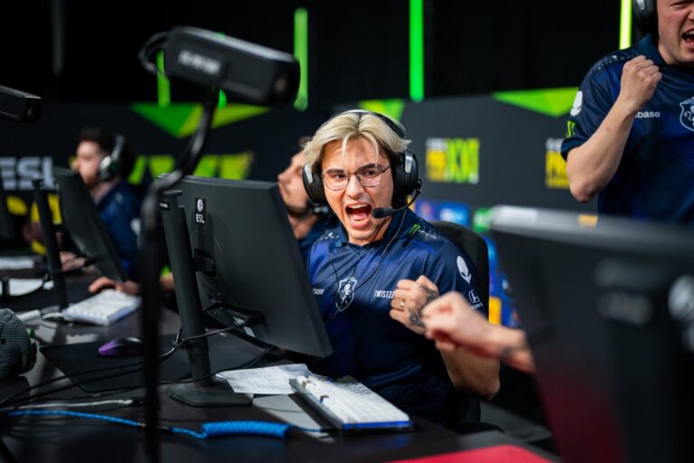 LIQUID SEND HEROIC HOME WITH 2:1 WIN AT FISSURE Playground 2