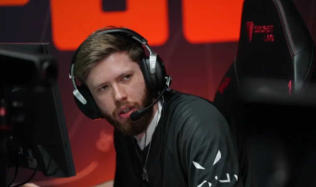 3DMAX defeats fnatic 2&ndash;1 and advance to the CS Asia Championships 2025 semifinals