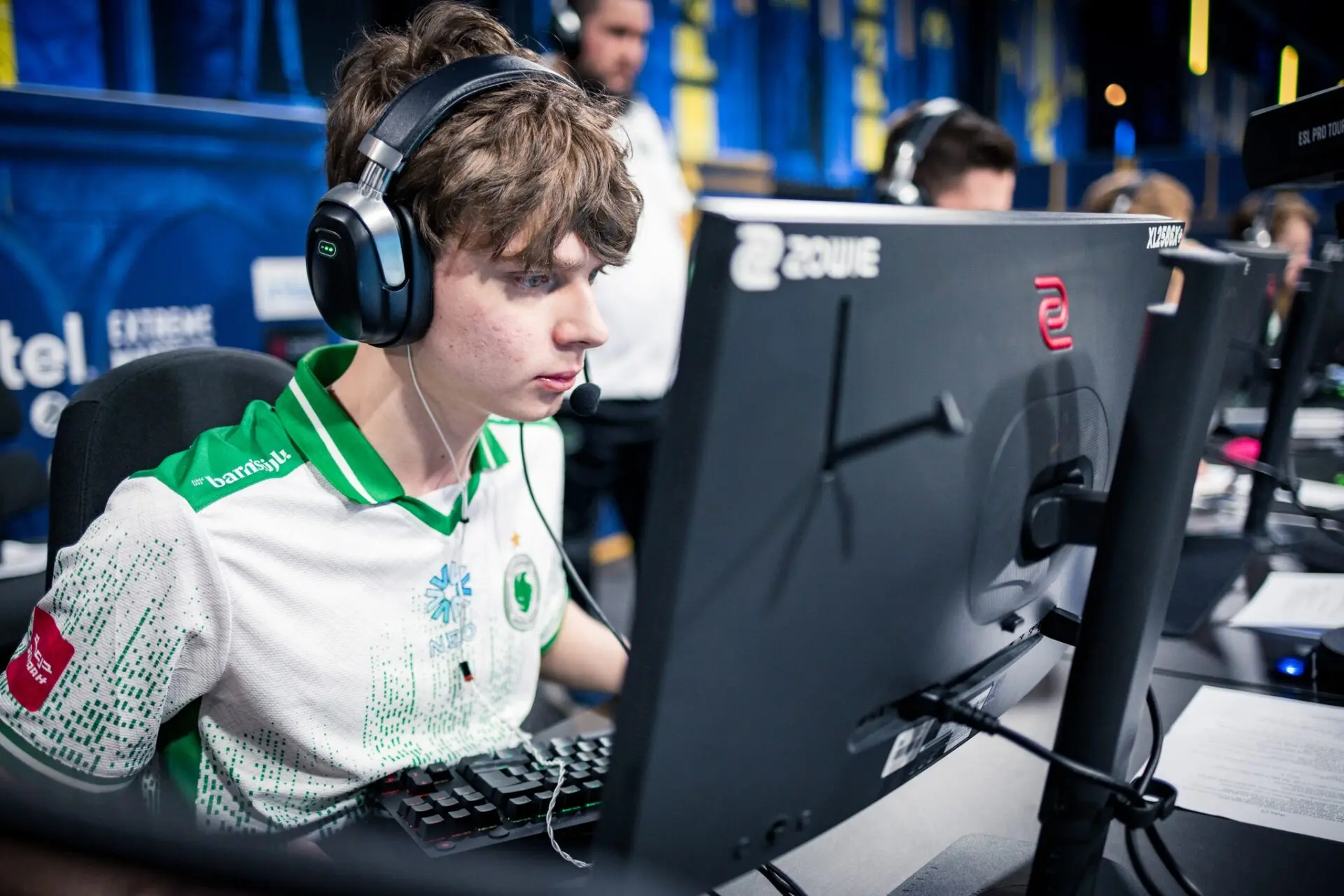 Astralis and Falcons Advance to Playoffs at IEM Chengdu 2025 &mdash; The MongolZ and Spirit Fall to the Lower Bracket