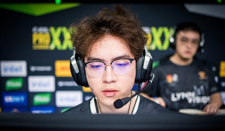 Lynn Vision and Virtus.pro in Lower Semifinals of IEM Chengdu 2025