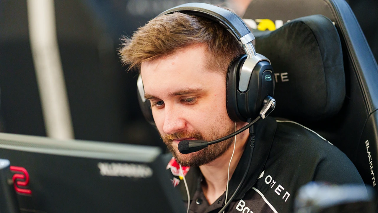 Astralis sweep GamerLegion to stay alive at IEM Krak&oacute;w 2026 Stage 1