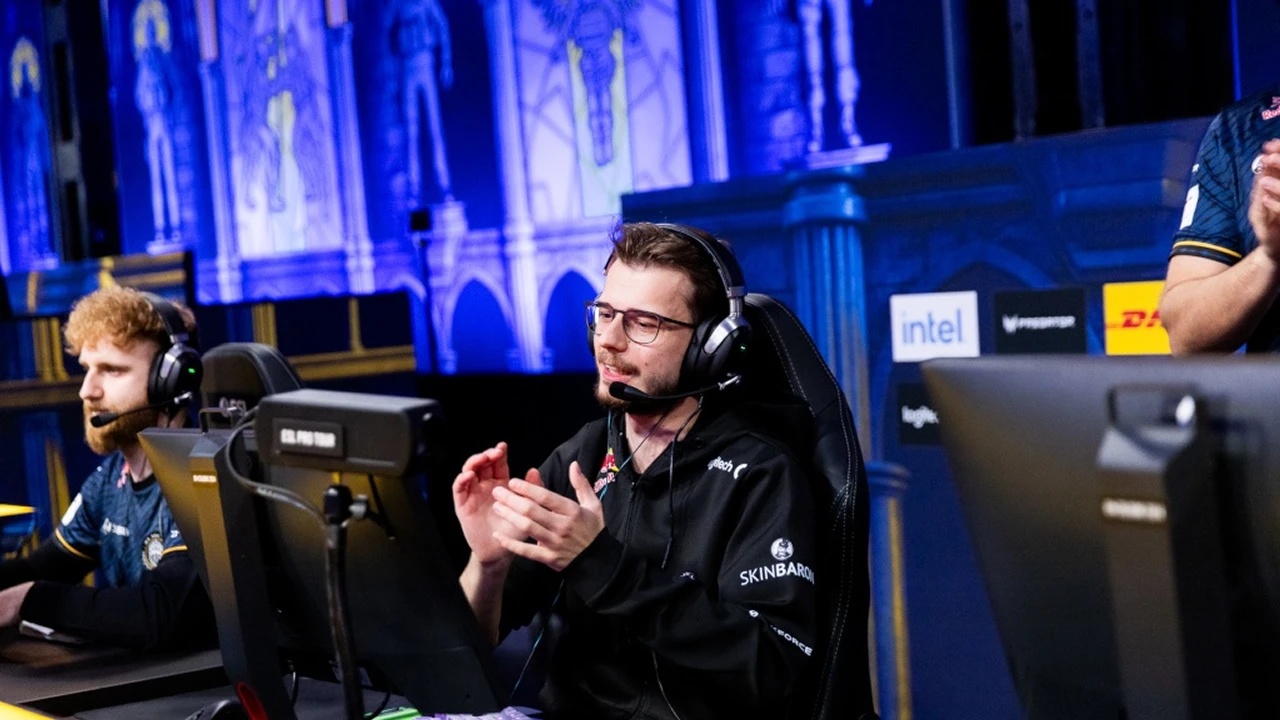 Eternal Fire sign rigoN and Woro2k