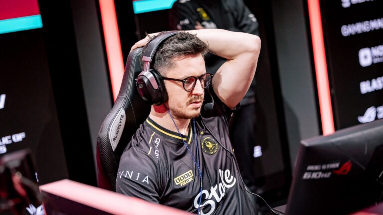 apEX Leads the Field in Grenade Damage &mdash; IEM Krak&oacute;w 2026