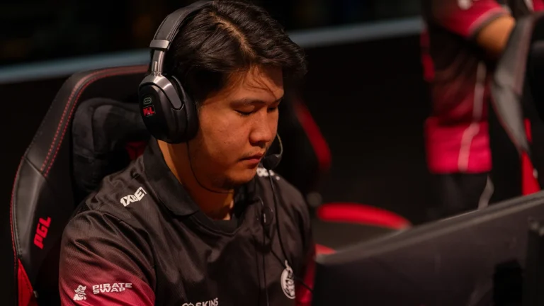 910 leads MongolZ past Aurora to reach 2&ndash;0 in EPL Season 23