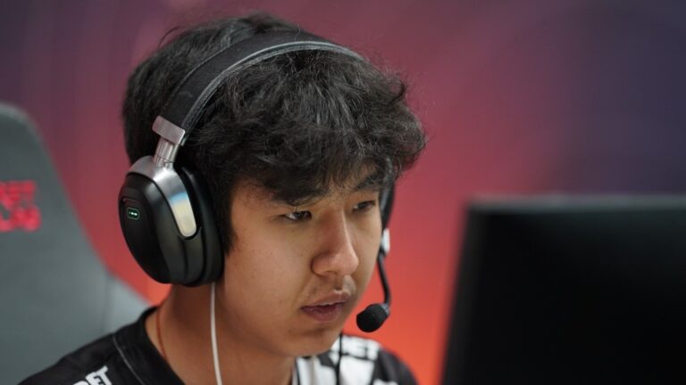 Public Conflict Between NAVI and Passion UA