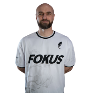 kuben (Coach)