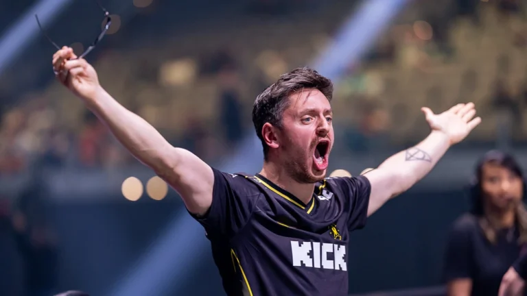 apEX &mdash; the best nade player in CS2? The stats are shocking the community