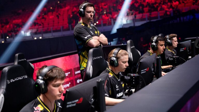 NAVI&rsquo;s B1ad3 Hints at Possible Changes as Community Calls for frozen