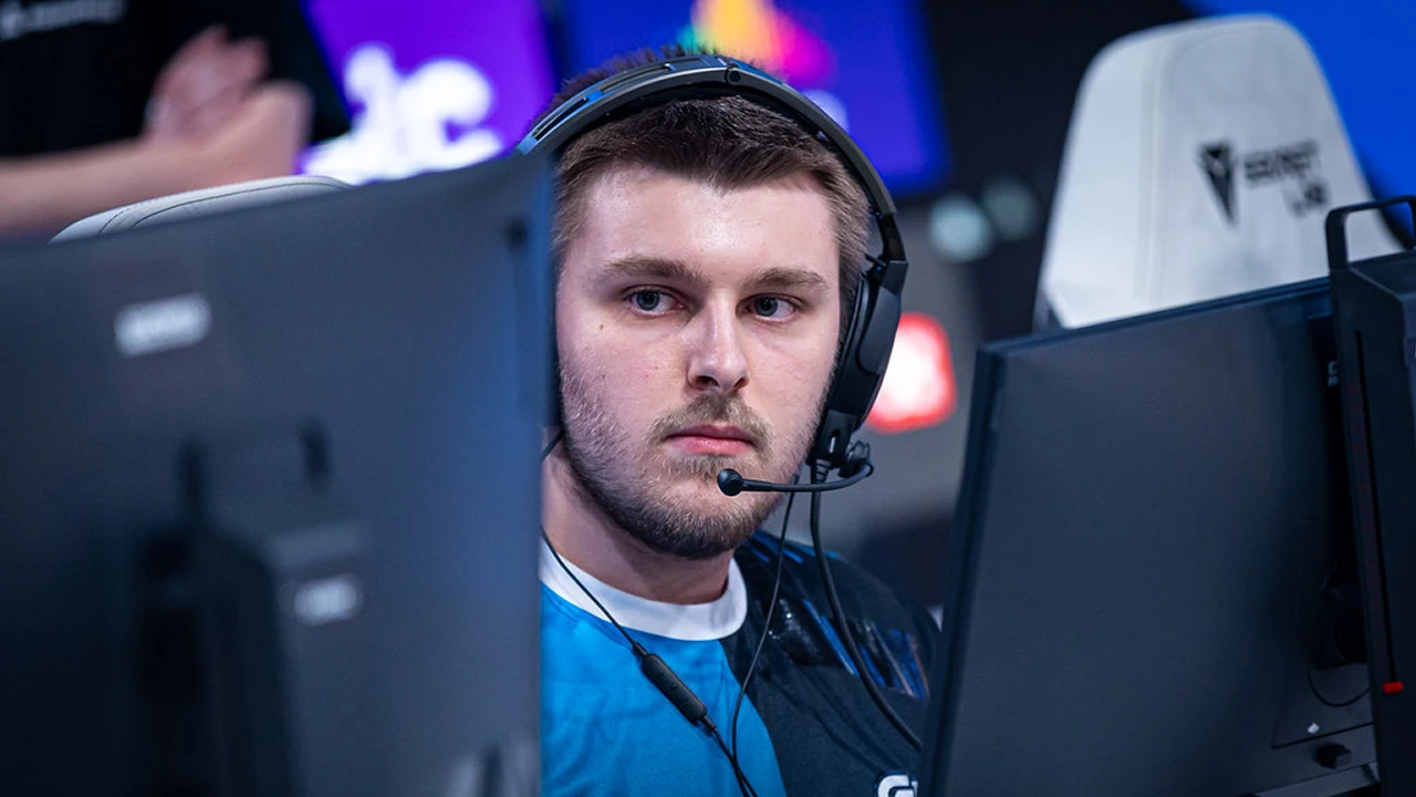 3DMAX Complete Roster Reshuffle with Official Kursy Signing