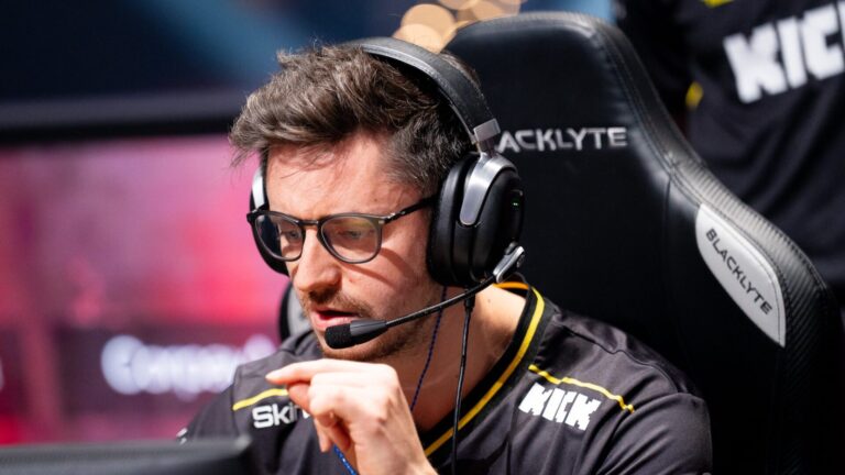 Vitality defeated MOUZ &mdash; IEM Cologne Major 2026 Stage 3