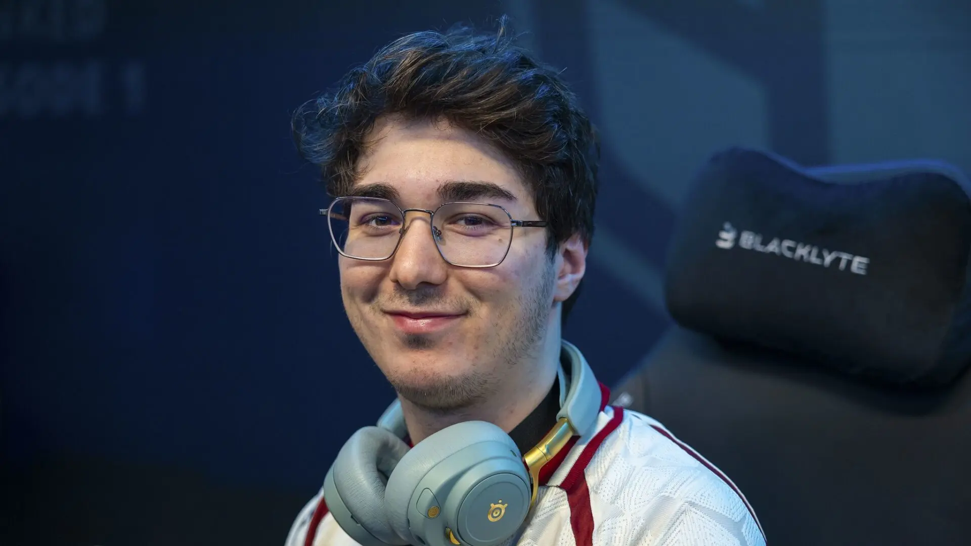 FUT signed xfl0ud after lauNX&rsquo;s departure