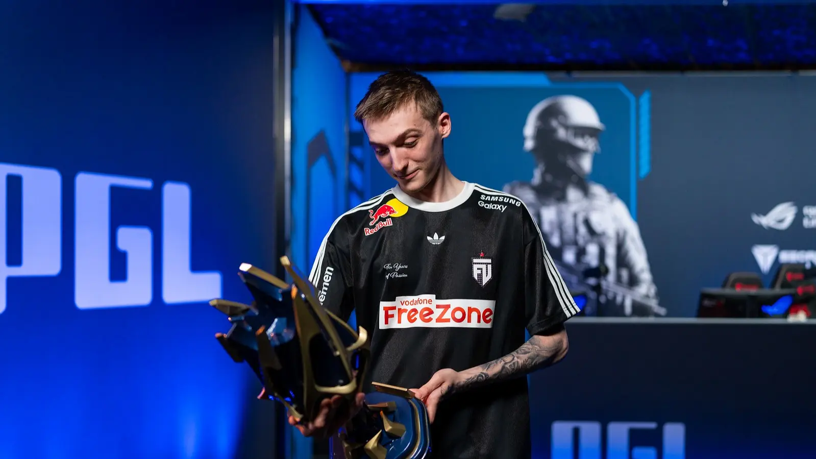 lauNX spoke about the future of his career for the first time